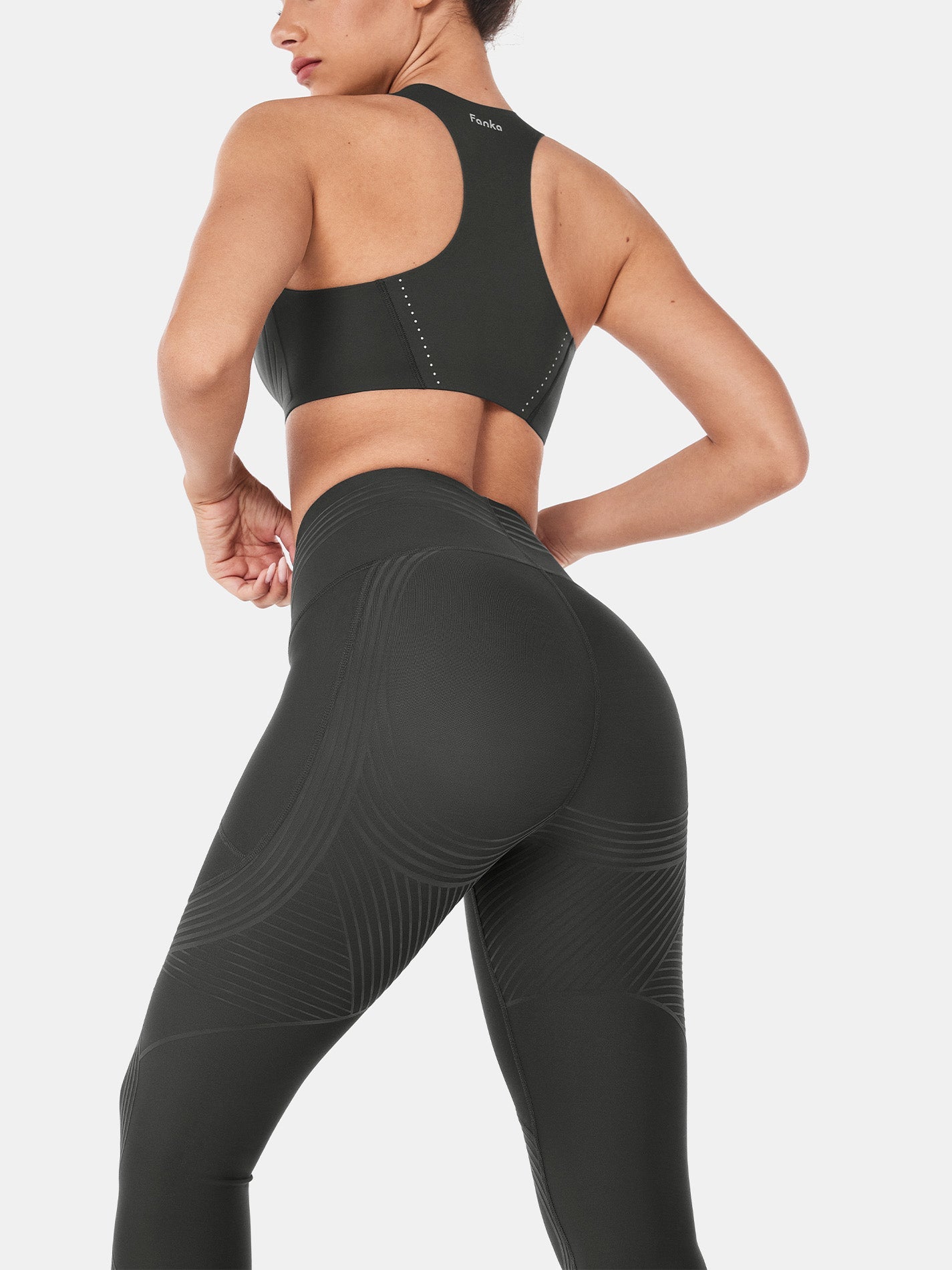 Body Sculpt Side Pocket 7/8 Leggings 2.0 (Reversible Wear)
