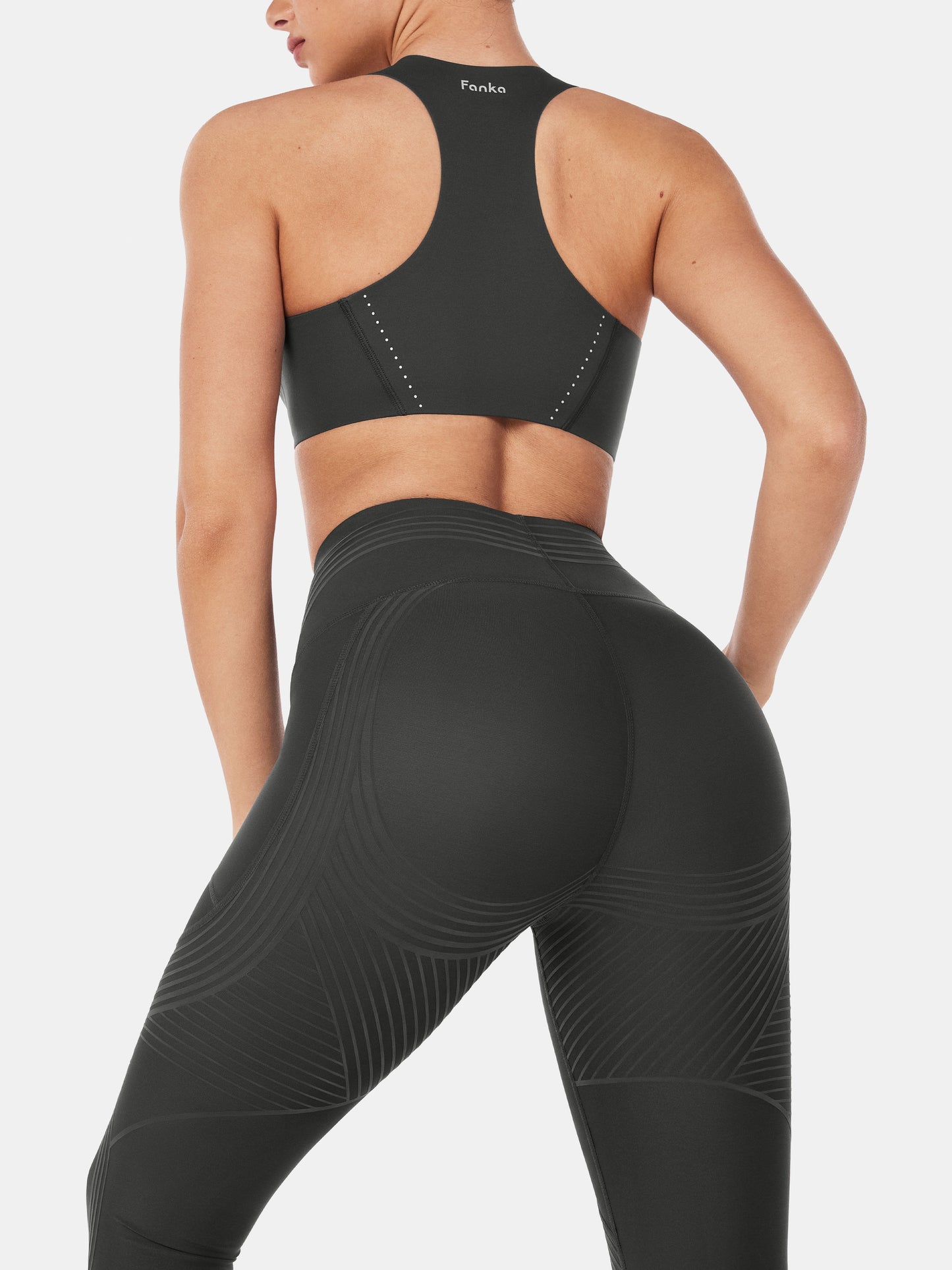Body Sculpt Side Pocket Capri Leggings 2.0 (Reversible Wear)