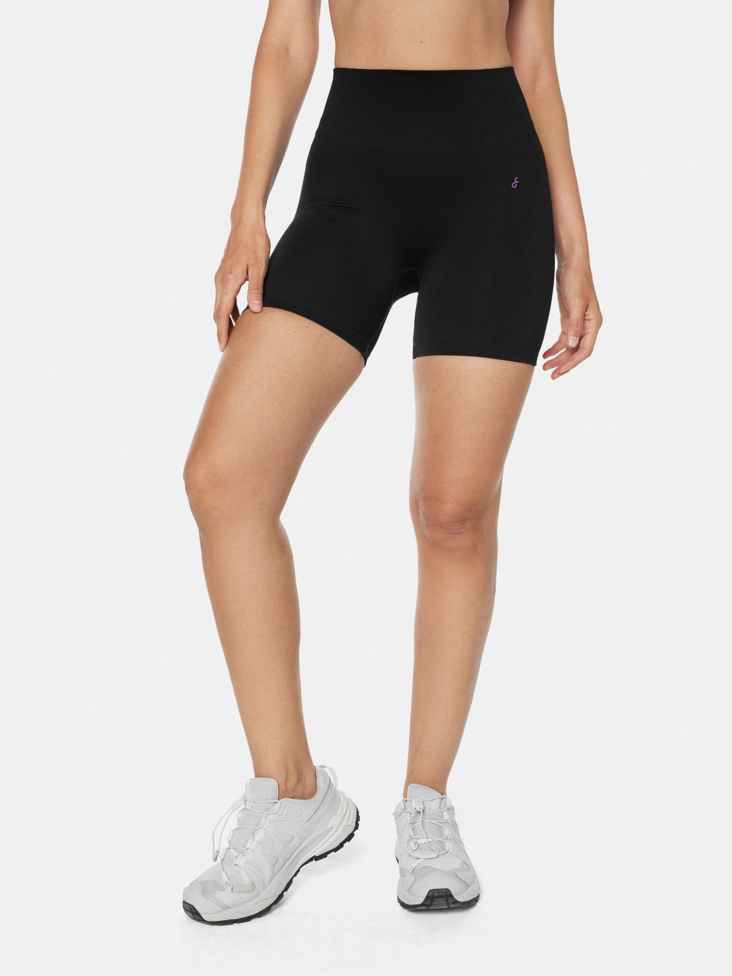 FirmFiit Seamless 8" Biker Shorts